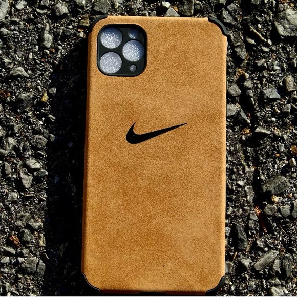 Nike iPhone case - Picture 2 of 5